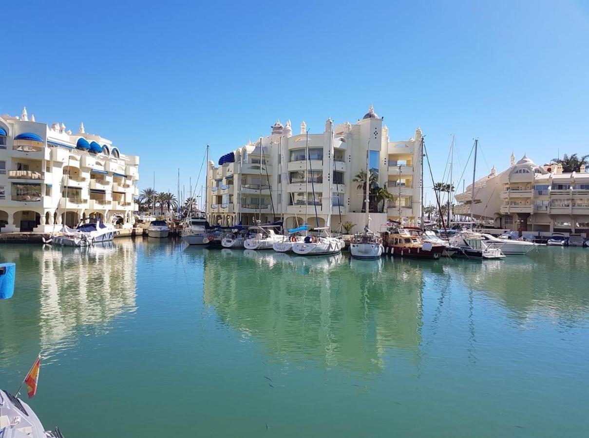 Апартаменты Apartamento Benalmadena Puerto Marina Экстерьер фото