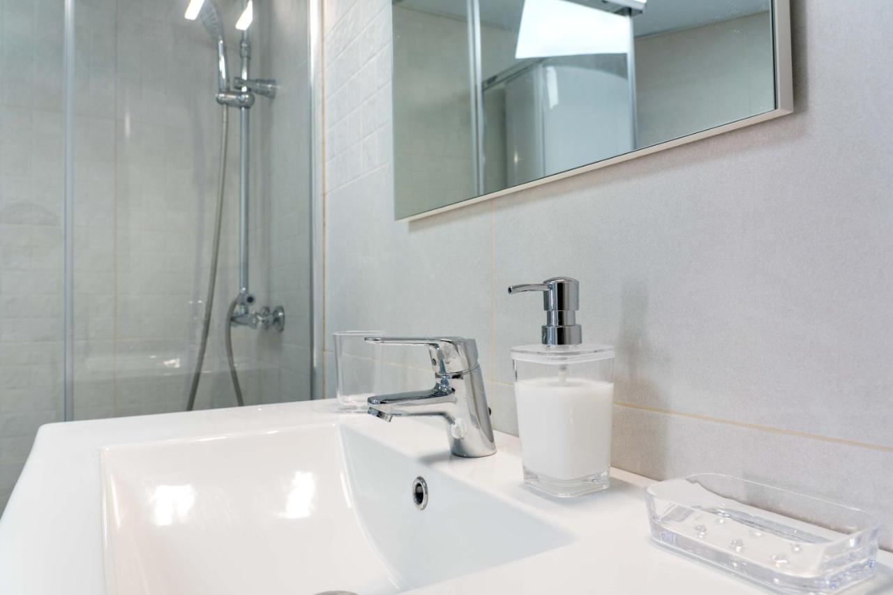 Апартаменты Apartamento Benalmadena Puerto Marina Экстерьер фото